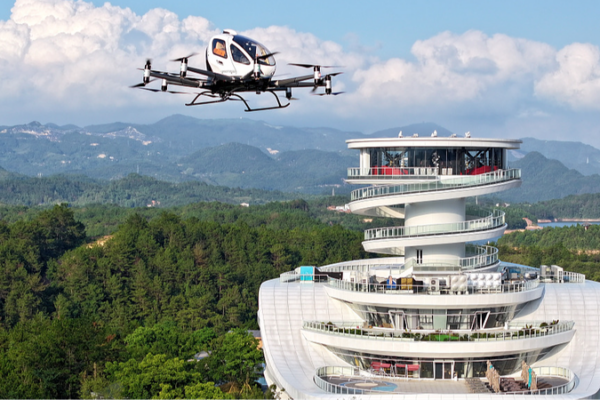 Soaring High: Tourists Fly in Unmanned Aircraft Over Tianding Lake! 🚁✨ Soaring_High__Tourists_Fly_in_Unmanned_Aircraft_Over_Tianding_Lake____