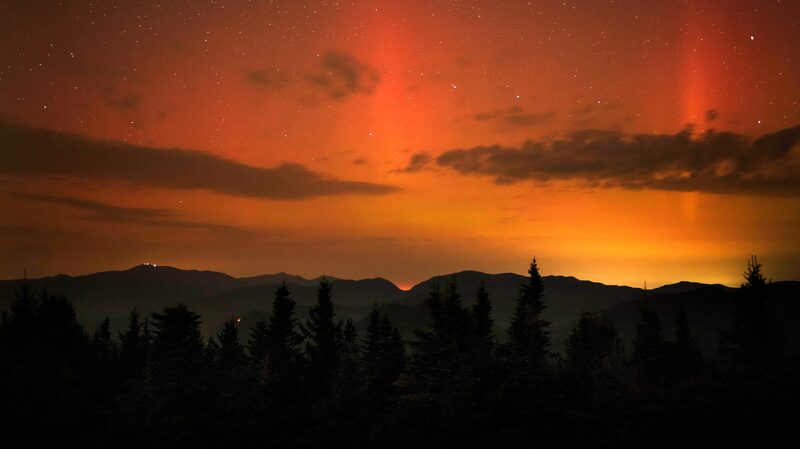 Solar_Flares_Could_Spark_Northern_Lights_Across_the_US_This_Weekend__ - News for amigos, by amigos Solar_Flares_Could_Spark_Northern_Lights_Across_the_US_This_Weekend__