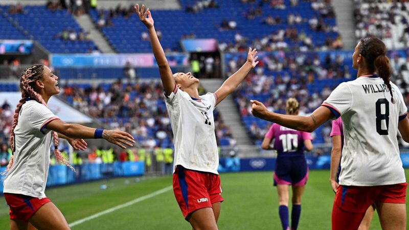 Sophia_Smith_s_Extra_Time_Goal_Sends_USA_to_Olympic_Final_____ - News for amigos, by amigos Sophia_Smith_s_Extra_Time_Goal_Sends_USA_to_Olympic_Final_____