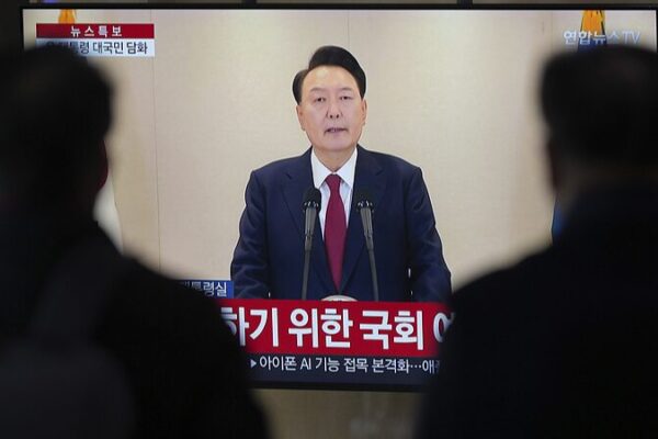 👥 South Korea: Second Impeachment Motion Against President Yoon Amid Martial Law Drama __South_Korea__Second_Impeachment_Motion_Against_President_Yoon_Amid_Martial_Law_Drama