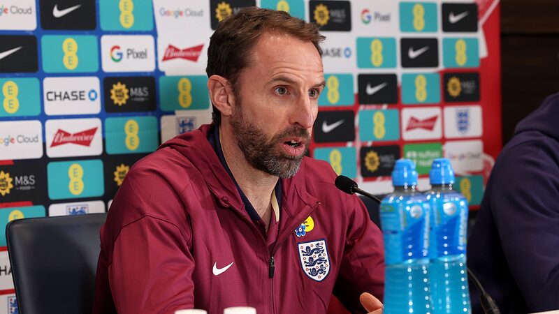 Southgate_Shuts_Down_Man_Utd_Rumors_as__Disrespectful___ - News for amigos, by amigos Southgate_Shuts_Down_Man_Utd_Rumors_as__Disrespectful___