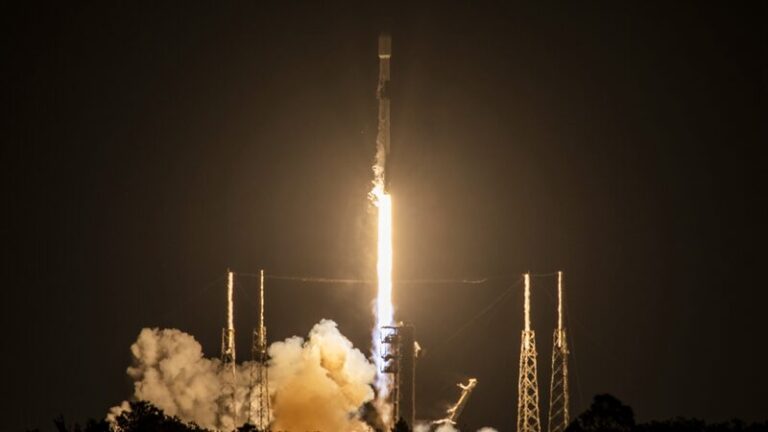 SpaceX_Rockets_23_More_Starlink_Satellites_into_Orbit___