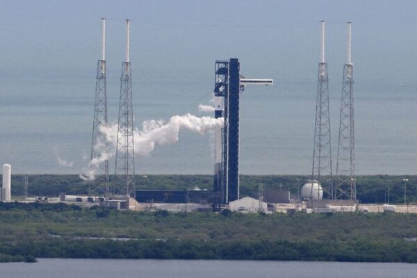 SpaceX’s Falcon 9 Grounded Again: Third Time’s Not the Charm! 🚀 SpaceX_s_Falcon_9_Grounded_Again__Third_Time_s_Not_the_Charm___