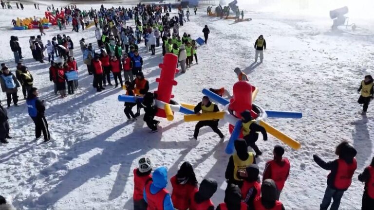 Space Suits and Snow Towns: Winter Tourism Booms in Northern China Space_Suits_and_Snow_Towns__Winter_Tourism_Booms_in_Northern_China video poster