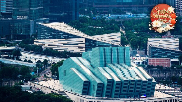 Step_Inside_Chongqing_s_Glass_Spaceship__The_Grand_Theater_Adventure video poster