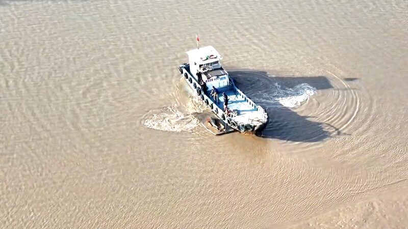 Stranded_Dolphin_Rescued_and_Released_in_East_China_s_Wenling_City__poster - News for amigos, by amigos __Stranded_Dolphin_Rescued_and_Released_in_East_China_s_Wenling_City_ video poster