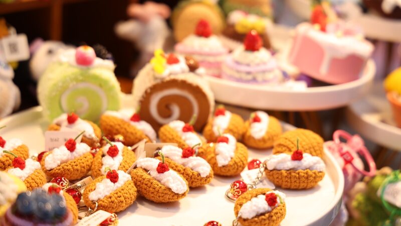 Sugar_Rush_Festival_Transforms_Shanghai_s_Bund_into_Dessert_Paradise - News for amigos, by amigos Sugar_Rush_Festival_Transforms_Shanghai_s_Bund_into_Dessert_Paradise