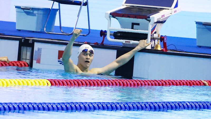 Sun_Yang_Makes_a_Splash__Olympic_Champion_Returns_After_4_Year_Suspension_poster - News for amigos, by amigos Sun_Yang_Makes_a_Splash__Olympic_Champion_Returns_After_4_Year_Suspension video poster