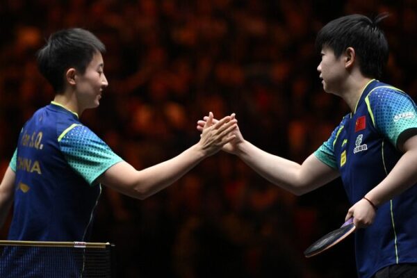 Sun Yingsha and Wang Manyu Set for Epic Showdown at WTT China Smash Finals 🎉🏓 Sun_Yingsha_and_Wang_Manyu_Set_for_Epic_Showdown_at_WTT_China_Smash_Finals___