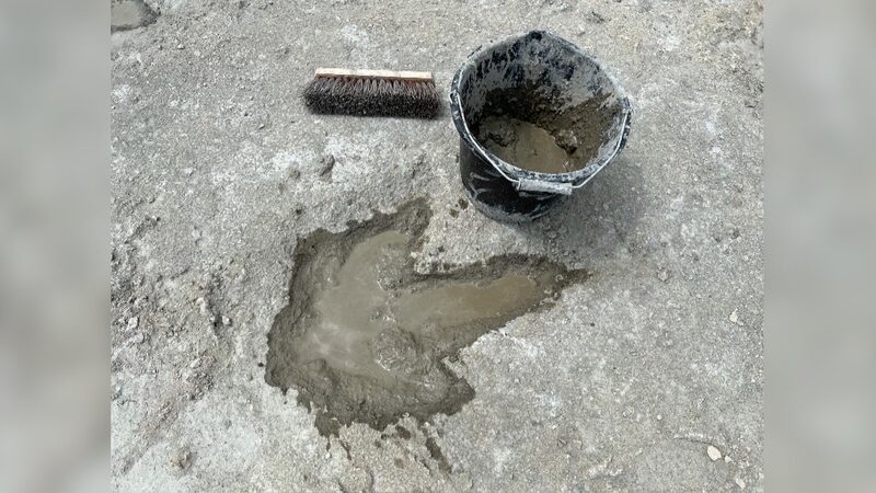 Surreal_Discovery__UK_s_Largest_Dinosaur_Footprint_Site_Unearthed_in_Oxfordshire__poster - News for amigos, by amigos Surreal_Discovery__UK_s_Largest_Dinosaur_Footprint_Site_Unearthed_in_Oxfordshire_ video poster