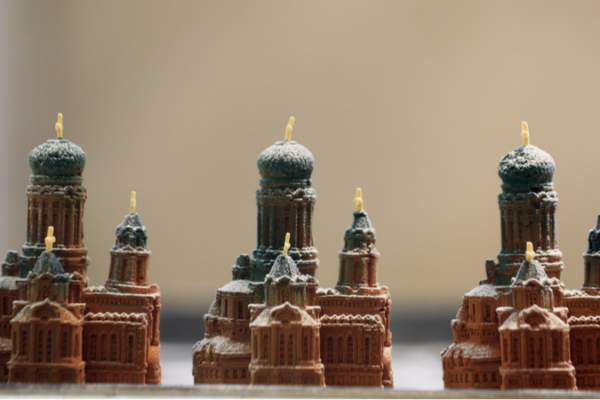 Sweet Architecture: Harbin’s Cathedral Cakes Take Tourists by Storm Sweet_Architecture__Harbin_s_Cathedral_Cakes_Take_Tourists_by_Storm