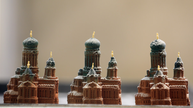 Sweet_Architecture__Harbin_s_Cathedral_Cakes_Take_Tourists_by_Storm - News for amigos, by amigos Sweet_Architecture__Harbin_s_Cathedral_Cakes_Take_Tourists_by_Storm