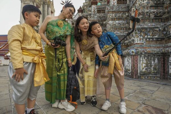 Thailand Welcomes Chinese Tourists with Permanent Visa-Free Travel Starting March! 🇹🇭✈️🇨🇳 Thailand_Welcomes_Chinese_Tourists_with_Permanent_Visa_Free_Travel_Starting_March________