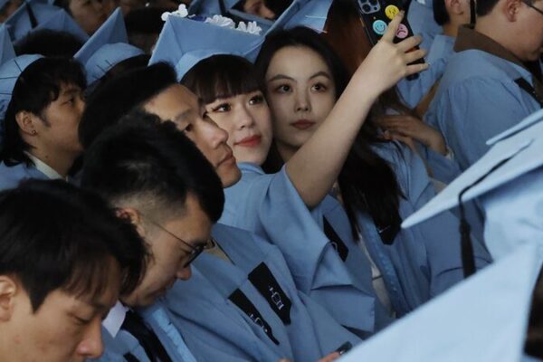 The Return Wave: Why 80% of China’s Top Graduates Are Returning Home The_Return_Wave__Why_80__of_China_s_Top_Graduates_Are_Returning_Home