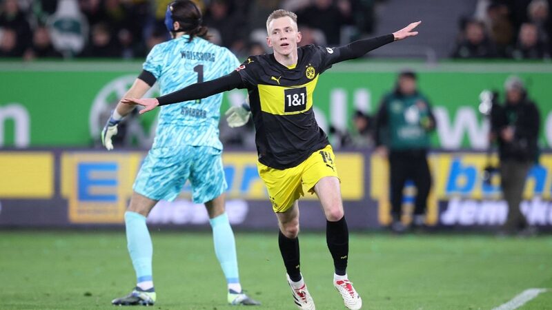 Three_and_Easy__Dortmund_Rockets_into_Bundesliga_Top_Six - News for amigos, by amigos Three_and_Easy__Dortmund_Rockets_into_Bundesliga_Top_Six
