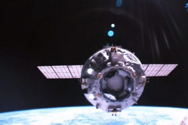 Tianzhou-7’s Spectacular Reentry Marks a Milestone in Space Exploration 🚀 Tianzhou_7_s_Spectacular_Reentry_Marks_a_Milestone_in_Space_Exploration__