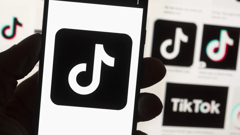 TikTok_Rolls_Out_AI_Content_Labels_with_Content_Credentials___ - News for amigos, by amigos __TikTok_Rolls_Out_AI_Content_Labels_with_Content_Credentials___