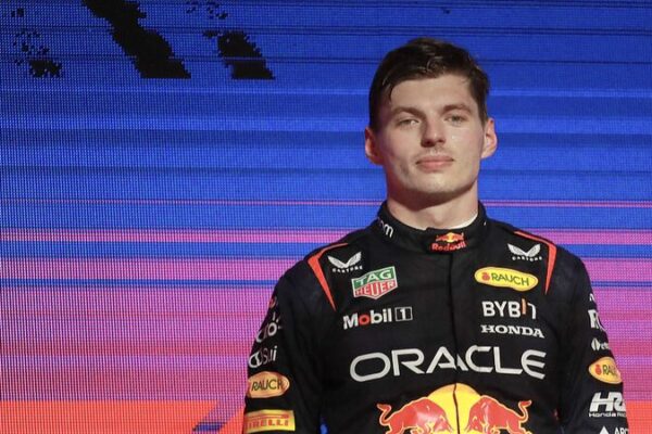 Toto Wolff Puts Verstappen at Top of Mercedes’ Wishlist After Hamilton’s Departure Toto_Wolff_Puts_Verstappen_at_Top_of_Mercedes__Wishlist_After_Hamilton_s_Departure