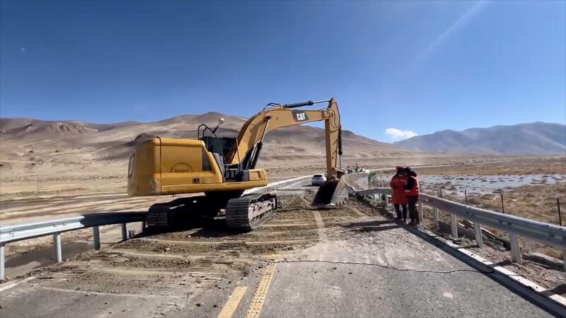 Traffic_Update__Single_Lane_Roads_Restored_in_China_s_Quake_Hit_County_poster - News for amigos, by amigos __Traffic_Update__Single_Lane_Roads_Restored_in_China_s_Quake_Hit_County video poster