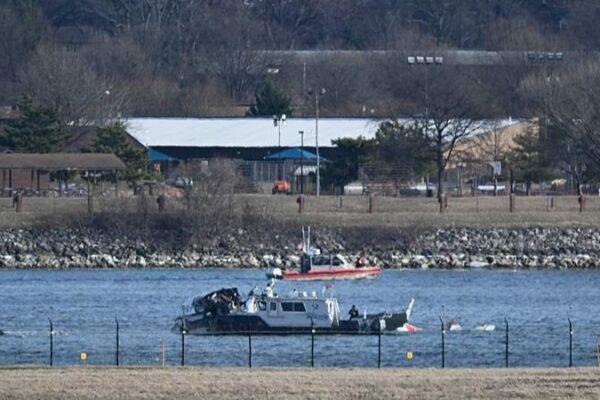 😢 Tragedy Strikes: Two Chinese Citizens Killed in U.S. Aircraft Collision __Tragedy_Strikes__Two_Chinese_Citizens_Killed_in_U_S__Aircraft_Collision