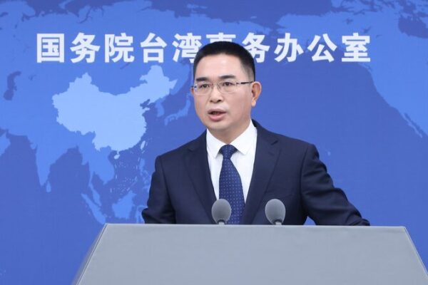 Travel Troubles: DPP Authorities Blamed for Cross-Strait Obstacles 🚧 Travel_Troubles__DPP_Authorities_Blamed_for_Cross_Strait_Obstacles__
