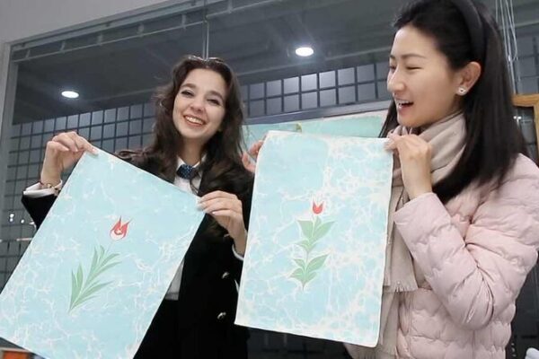 Turkish Expat Praises Beijing’s 12345 Hotline for Foreigners 🌏📞 Turkish_Expat_Praises_Beijing_s_12345_Hotline_for_Foreigners___ video poster