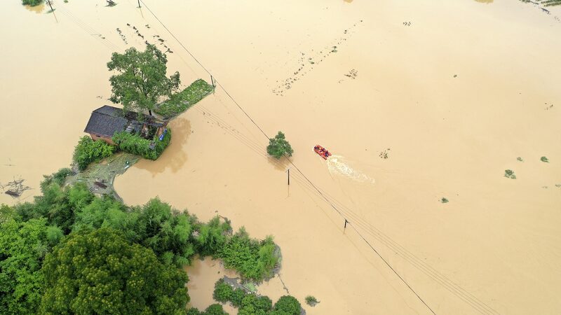 Typhoon_Gaemi_Hits_Hunan_Province__Over_1_Million_Affected_by_Heavy_Rains___ - News for amigos, by amigos Typhoon_Gaemi_Hits_Hunan_Province__Over_1_Million_Affected_by_Heavy_Rains___