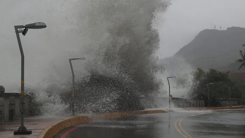 Typhoon_Krathon_Slams_Taiwan_Region__2_Dead__Over_100_Injured - News for amigos, by amigos Typhoon_Krathon_Slams_Taiwan_Region__2_Dead__Over_100_Injured
