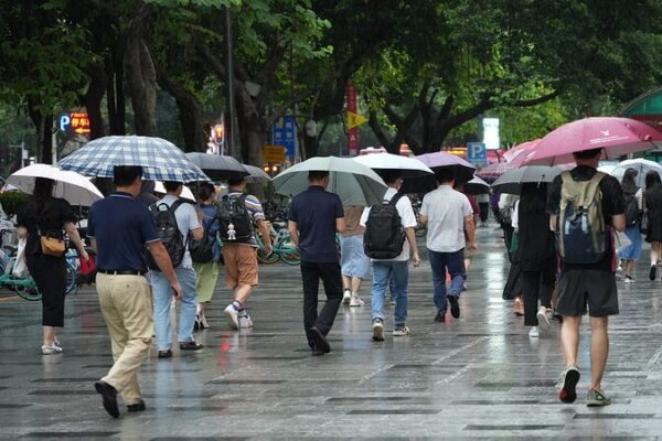 Typhoon Saola Hits South China’s Guangdong, Haikui Approaches East Coast Typhoon_Saola_Hits_South_China_s_Guangdong__Haikui_Approaches_East_Coast video poster