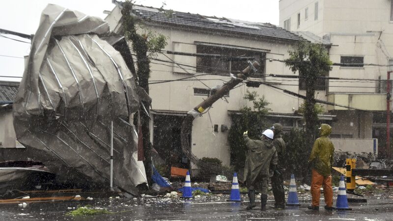 Typhoon_Shanshan_Slams_Kyushu__Millions_Evacuated_as_Japan_Braces___ - News for amigos, by amigos Typhoon_Shanshan_Slams_Kyushu__Millions_Evacuated_as_Japan_Braces___