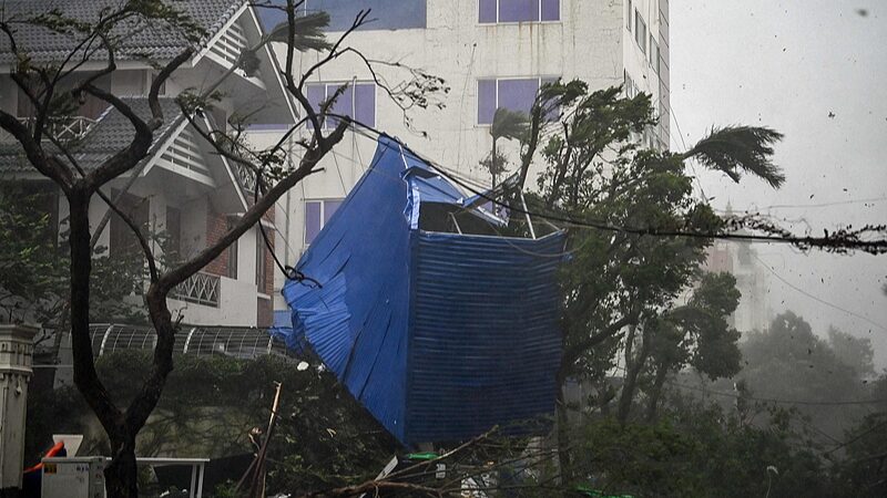 Typhoon_Yagi_s_Aftermath__Vietnam_Mourns_35_Lives_Lost__ - News for amigos, by amigos Typhoon_Yagi_s_Aftermath__Vietnam_Mourns_35_Lives_Lost__