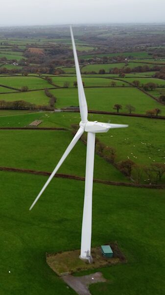 UK_s_Wind_Energy_Revolution_Set_to_Transform_Coastlines____poster - News for amigos, by amigos UK_s_Wind_Energy_Revolution_Set_to_Transform_Coastlines___ video poster