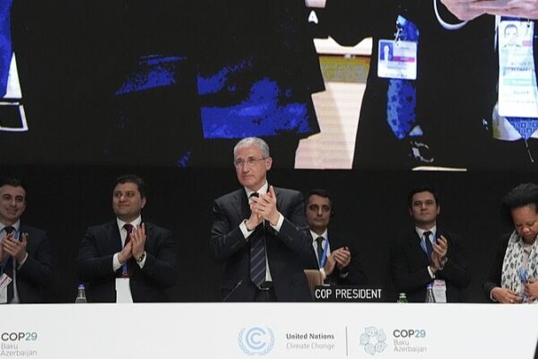 UN Climate Conference in Baku Wraps Up with Landmark Climate Solidarity Pact 🌍 UN_Climate_Conference_in_Baku_Wraps_Up_with_Landmark_Climate_Solidarity_Pact__