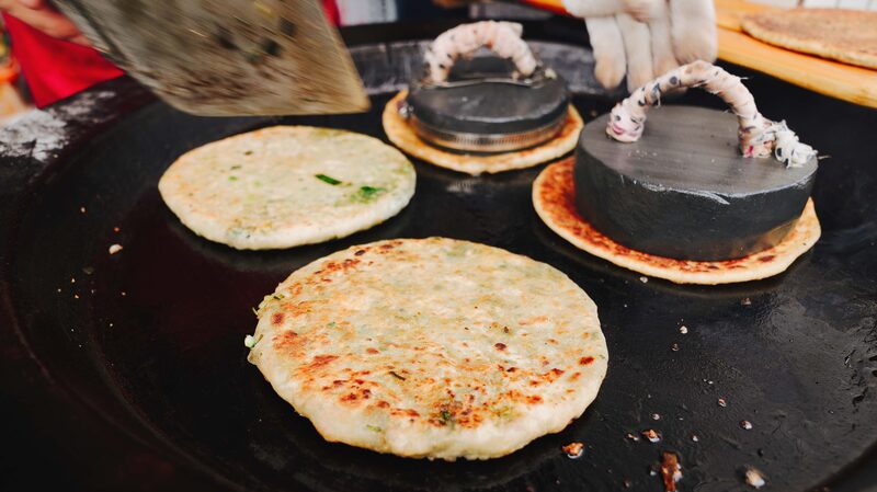 Unveiling_Huangshan_s_Epic_Breakfast_Secrets__Stone_Cakes_and_More____