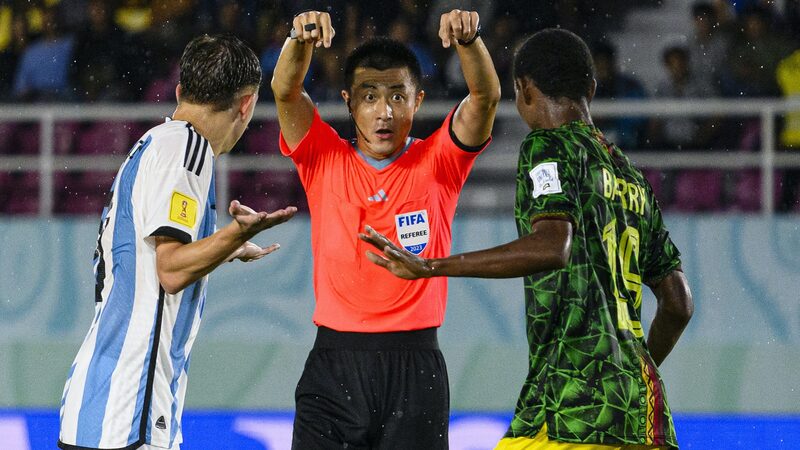 Unveiling_the_Challenges_and_Triumphs_of_Referees_in_the_Chinese_Mainland___ - News for amigos, by amigos Unveiling_the_Challenges_and_Triumphs_of_Referees_in_the_Chinese_Mainland___