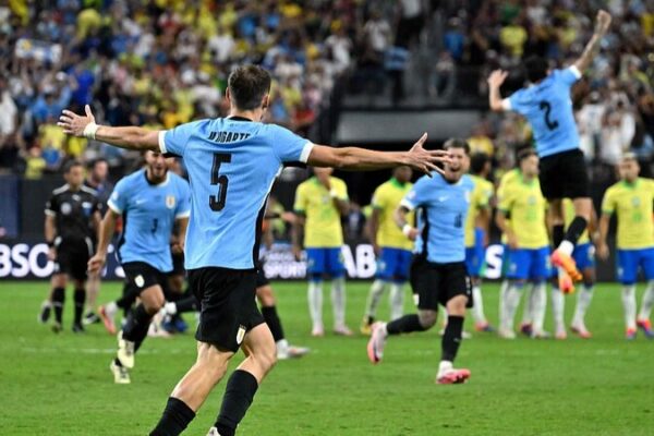 Uruguay Edges Out Brazil in Thrilling Copa America Penalty Shootout 🎉⚽️ Uruguay_Edges_Out_Brazil_in_Thrilling_Copa_America_Penalty_Shootout____