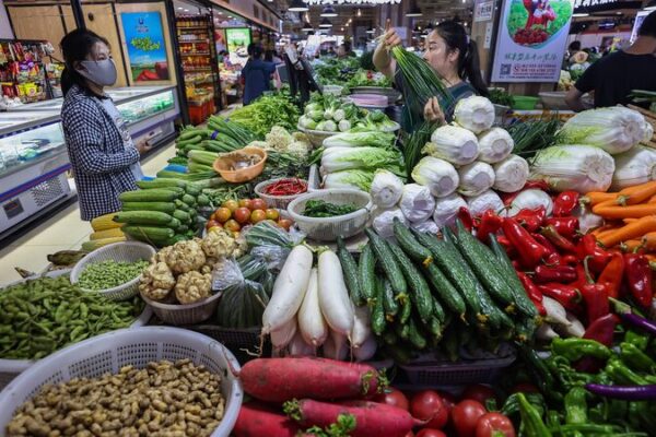 Warm Weather Cools China’s Inflation to 0.2% in November ☀️🍓 Warm_Weather_Cools_China_s_Inflation_to_0_2__in_November____