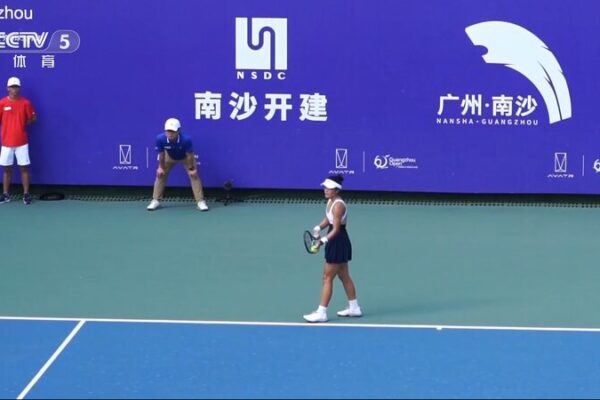 Wildcard Wei Sijia Shocks No.6 Seed Sramkova at Guangzhou Open 🎾 Wildcard_Wei_Sijia_Shocks_No_6_Seed_Sramkova_at_Guangzhou_Open__