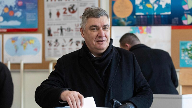 Xi_Congratulates_Milanovic_on_Croatian_Presidential_Victory__