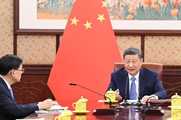 Xi Jinping Backs Hong Kong’s New Economic Momentum 🚀 Xi_Jinping_Backs_Hong_Kong_s_New_Economic_Momentum__