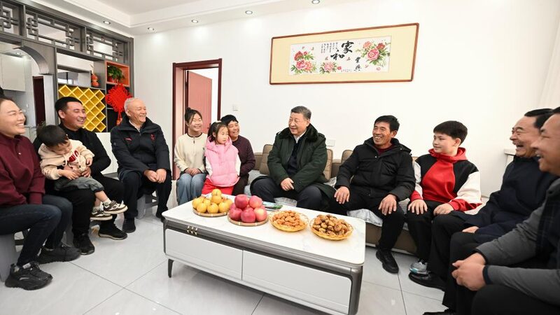 Xi_Jinping_Brings_Warmth_to_Flood_Hit_Villagers_Before_Lunar_New_Year____ - News for amigos, by amigos Xi_Jinping_Brings_Warmth_to_Flood_Hit_Villagers_Before_Lunar_New_Year____