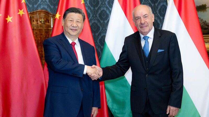 Xi_Jinping_Celebrates_Strongest_China_Hungary_Friendship_in_History_ - News for amigos, by amigos ______Xi_Jinping_Celebrates_Strongest_China_Hungary_Friendship_in_History_