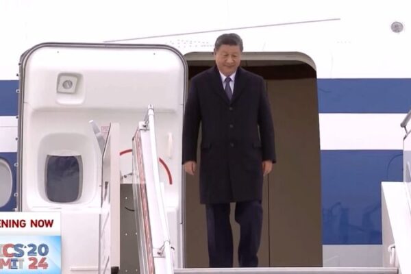 Xi Jinping Touches Down in Kazan 🇷🇺 for BRICS Summit with Putin Xi_Jinping_Touches_Down_in_Kazan____for_BRICS_Summit_with_Putin video poster