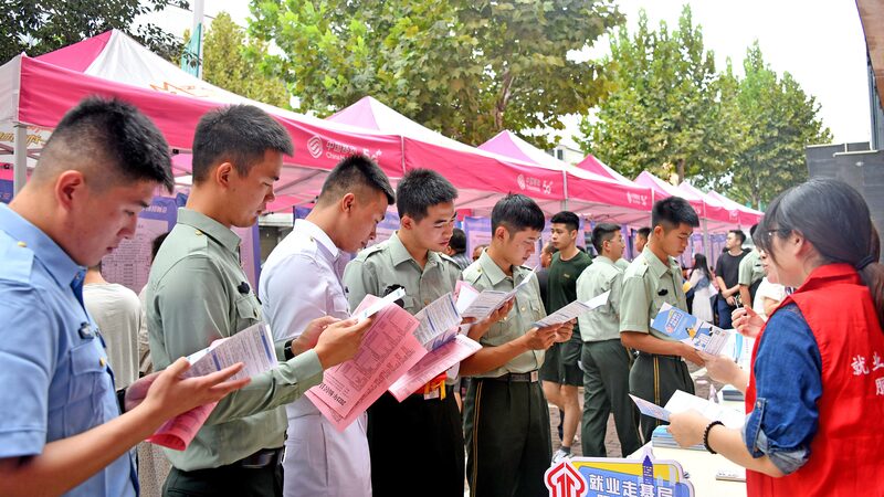 Xi_Jinping_Urges_More_Support_for_Veterans_Ahead_of_Army_Day___ - News for amigos, by amigos Xi_Jinping_Urges_More_Support_for_Veterans_Ahead_of_Army_Day___