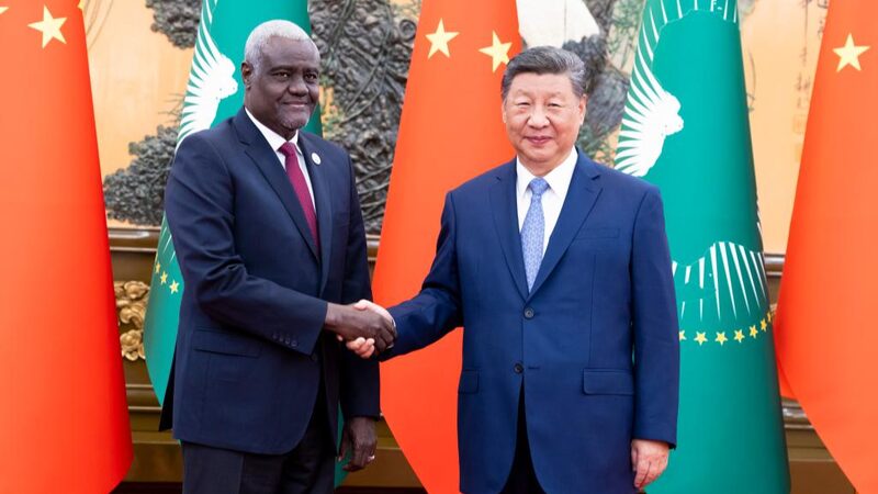 Xi_Jinping_and_AU_Chief_Meet_to_Boost_China_Africa_Ties___ - News for amigos, by amigos Xi_Jinping_and_AU_Chief_Meet_to_Boost_China_Africa_Ties___