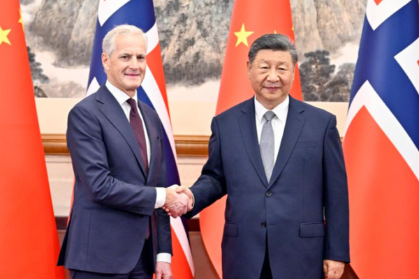 Xi Jinping and Norway’s PM Store Strengthen Friendship in Beijing 🤝 Xi_Jinping_and_Norway_s_PM_Store_Strengthen_Friendship_in_Beijing__