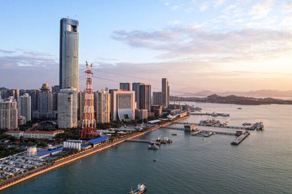 Xiamen’s Yundang Lake: From ‘Black Water’ to Eco-Paradise 🌿 Xiamen_s_Yundang_Lake__From__Black_Water__to_Eco_Paradise__