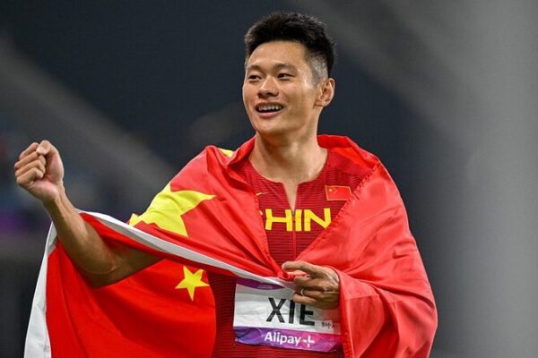 Xie Zhenye: Sprinting for Joy and History at Paris 2024 Xie_Zhenye__Sprinting_for_Joy_and_History_at_Paris_2024 video poster