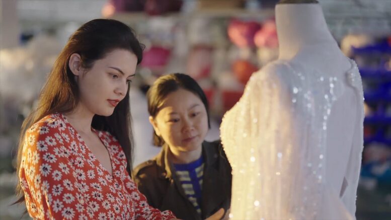 Xinjiang_s_Dream_Weaver__Dilhumar_Sawdanuf_Makes_Bridal_Dreams_Come_True_poster - News for amigos, by amigos __Xinjiang_s_Dream_Weaver__Dilhumar_Sawdanuf_Makes_Bridal_Dreams_Come_True video poster