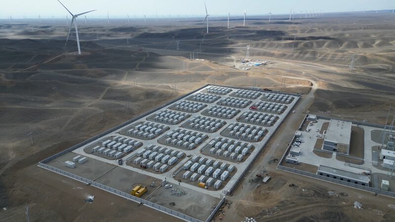 Xinjiang_s_Hami_Leads_China_s_Green_Future_with_Giant_Wind_Power_Project - News for amigos, by amigos Xinjiang_s_Hami_Leads_China_s_Green_Future_with_Giant_Wind_Power_Project